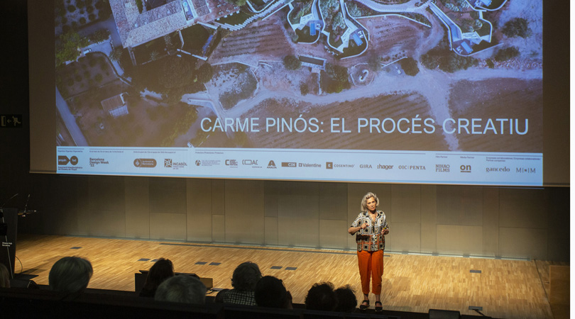 Conferència de Carme Pinós, presidenta jurat Premis FAD Internacionals | Premis FAD